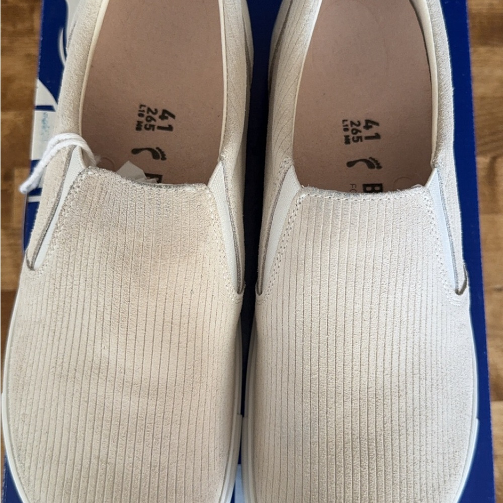 NWT Antique White Birkenstock Oswego Suede Leather Sneaker Size 41 Narrow Fit